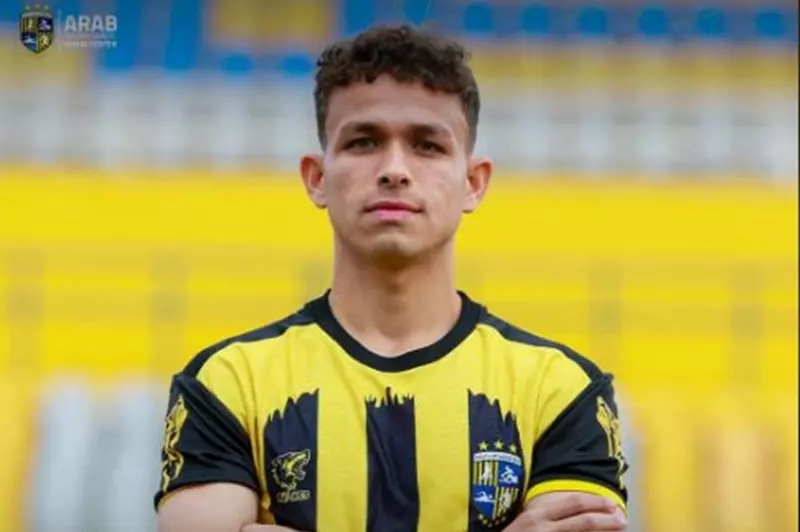 المقاولون العرب يعلن ضم أحمد نادر حواش 